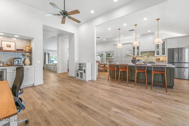 2690 Deerwood Avenue, Simi Valley, CA 93065