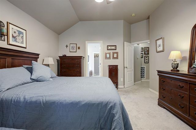2113 Pine View Terrace, Edmond, OK 73003