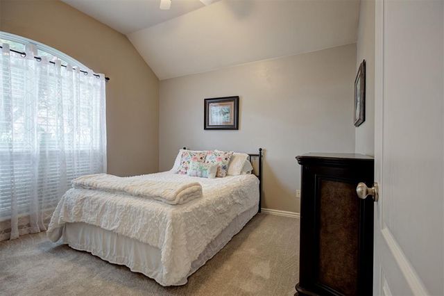 2113 Pine View Terrace, Edmond, OK 73003