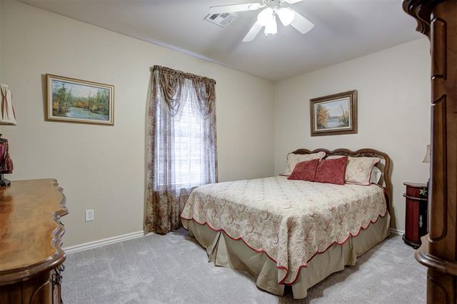 2113 Pine View Terrace, Edmond, OK 73003