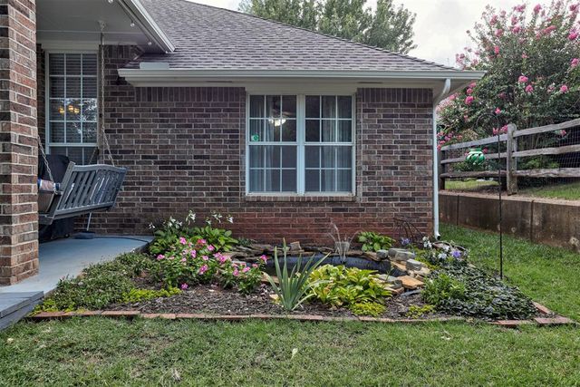 2113 Pine View Terrace, Edmond, OK 73003