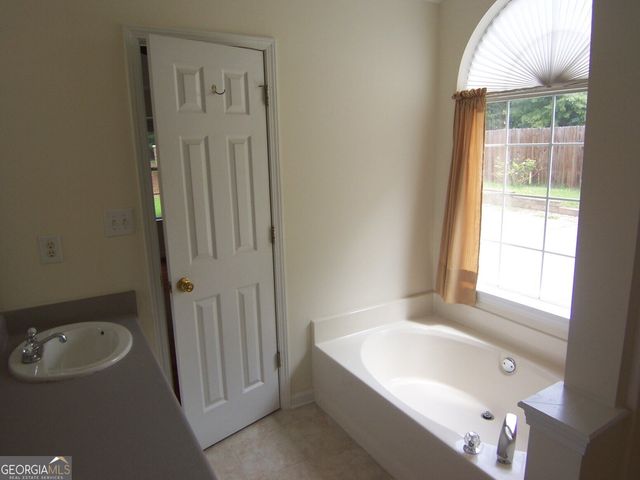 236 Major Road, Sharpsburg, GA 30277