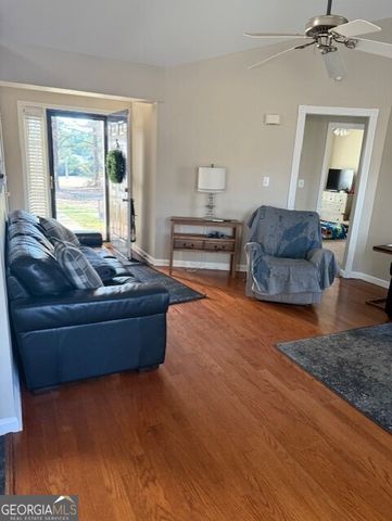 236 Major Road, Sharpsburg, GA 30277