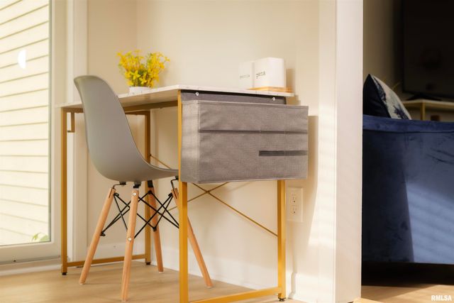 1012 E PARIS Avenue, Peoria Heights, IL 61616