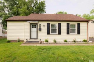 1012 E PARIS Avenue, Peoria Heights, IL 61616