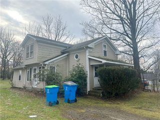 13661 W Spring Street, Burton, OH 44021