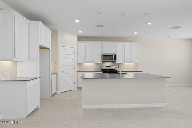 17648 W BROWN Street, Waddell, AZ 85355