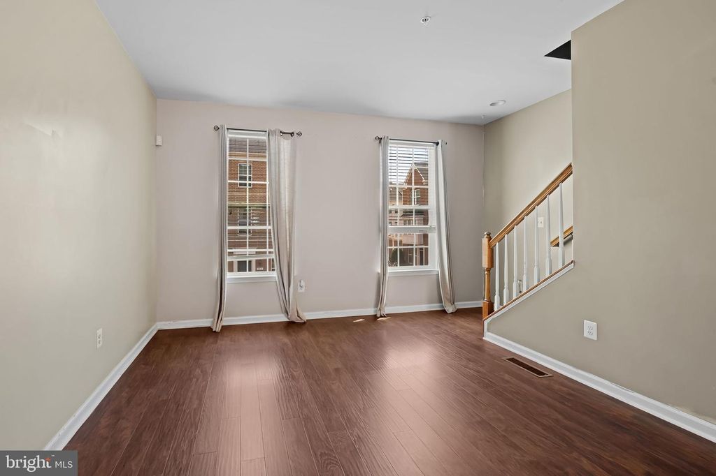 Image 10 of property listing at 722 S MACON ST, Baltimore, MD 21224