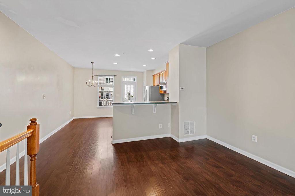 Image 12 of property listing at 722 S MACON ST, Baltimore, MD 21224