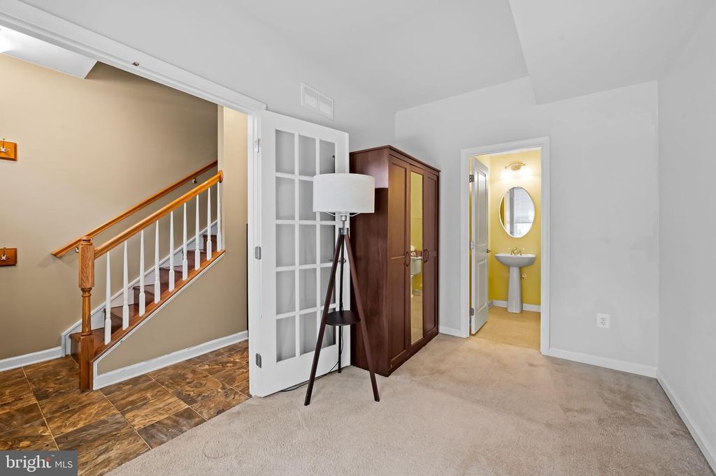 Image 6 of property listing at 722 S MACON ST, Baltimore, MD 21224