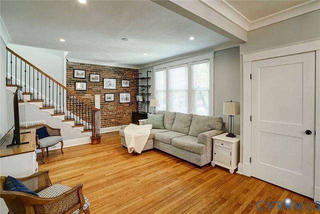 4912 Grove Ave, Richmond, VA 23226
