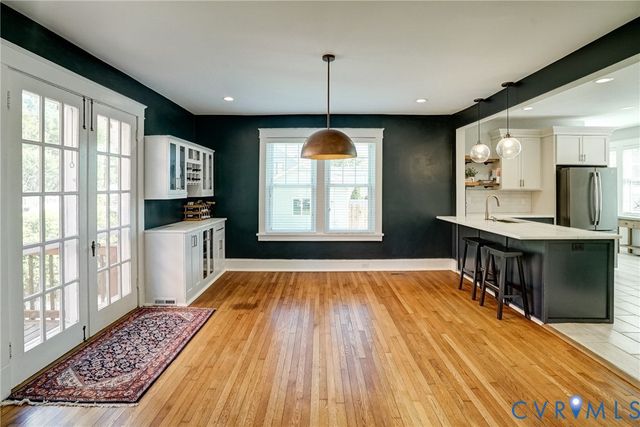 4912 Grove Ave, Richmond, VA 23226
