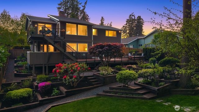 20213 84th Place W, Edmonds, WA 98026