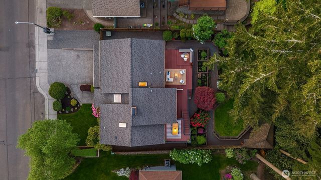 20213 84th Place W, Edmonds, WA 98026