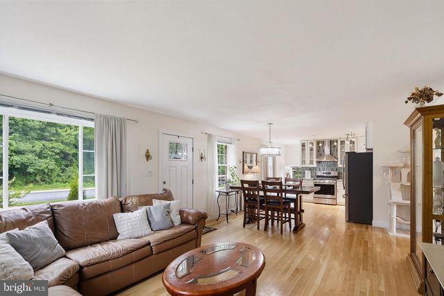 1034 DONINGTON CIR, Towson, MD 21204