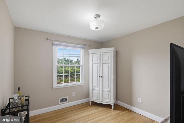 1034 DONINGTON CIR, Towson, MD 21204