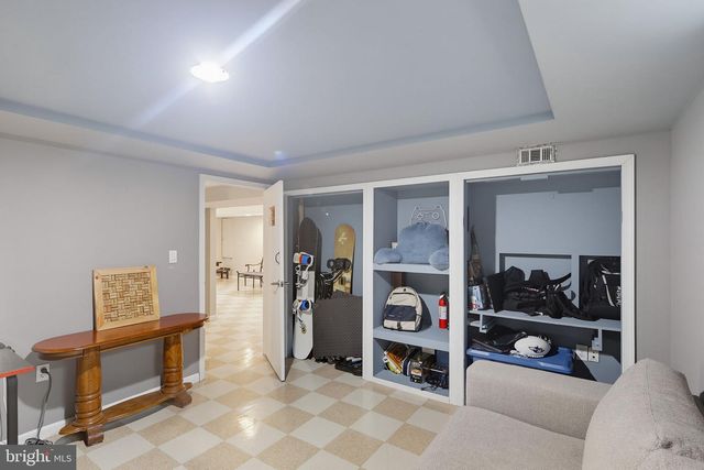 1034 DONINGTON CIR, Towson, MD 21204