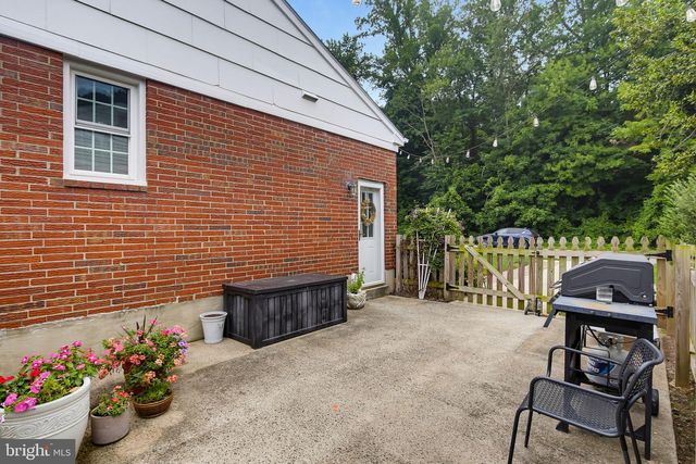 1034 DONINGTON CIR, Towson, MD 21204