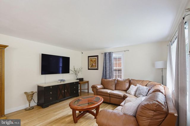 1034 DONINGTON CIR, Towson, MD 21204