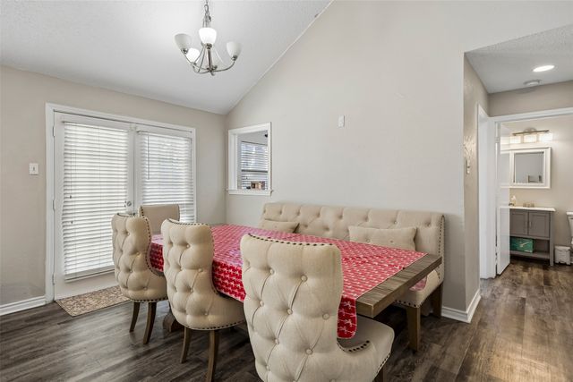 2108 Rose Cliff Lane, Carrollton, TX 75007