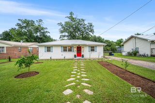 409 Forester Avenue, Fairhope, AL 36532