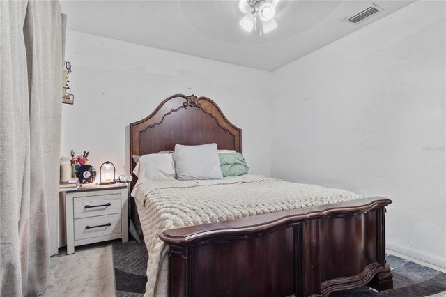 17250 NW 26TH COURT, Trenton, FL 32693