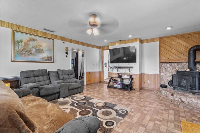 17250 NW 26TH COURT, Trenton, FL 32693