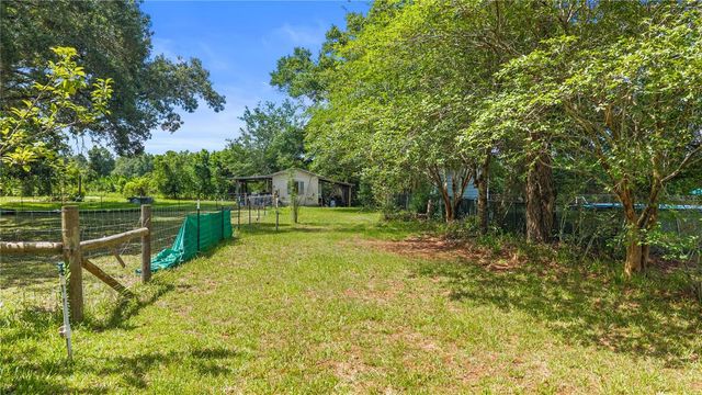 17250 NW 26TH COURT, Trenton, FL 32693