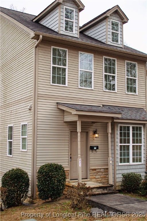 425 Georgetown Circle, Fayetteville, NC 28314