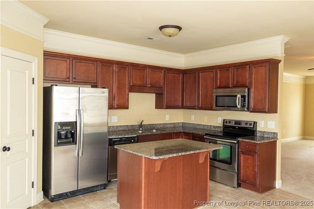 425 Georgetown Circle, Fayetteville, NC 28314 — photo 10