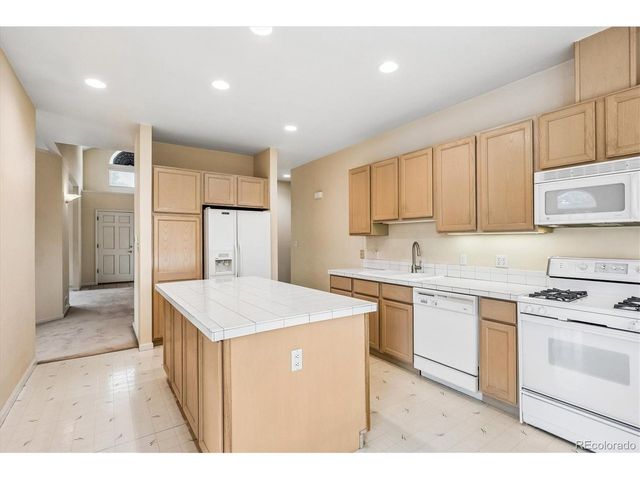 10005 Granite Hill Dr, Parker, CO 80134