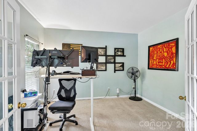 1038 Pepperwood Place, Lake Wylie, SC 29710