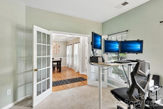 1038 Pepperwood Place, Lake Wylie, SC 29710