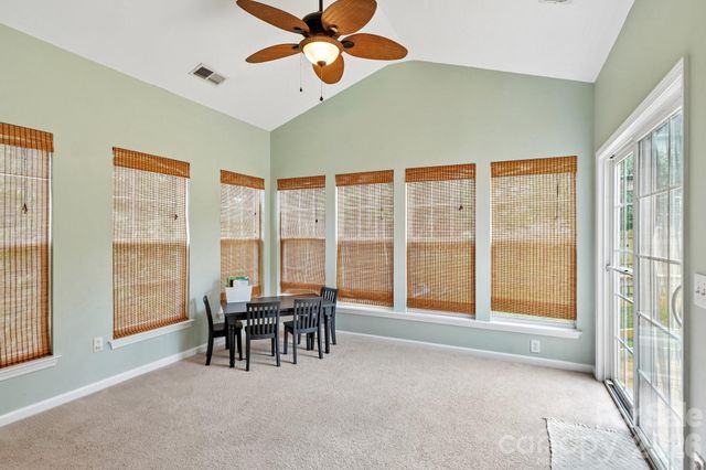 1038 Pepperwood Place, Lake Wylie, SC 29710