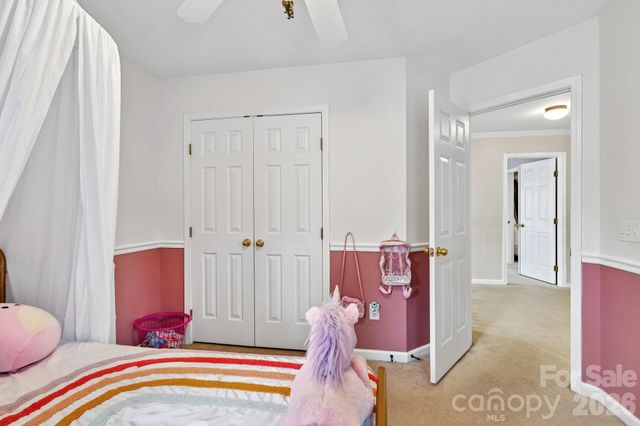 1038 Pepperwood Place, Lake Wylie, SC 29710