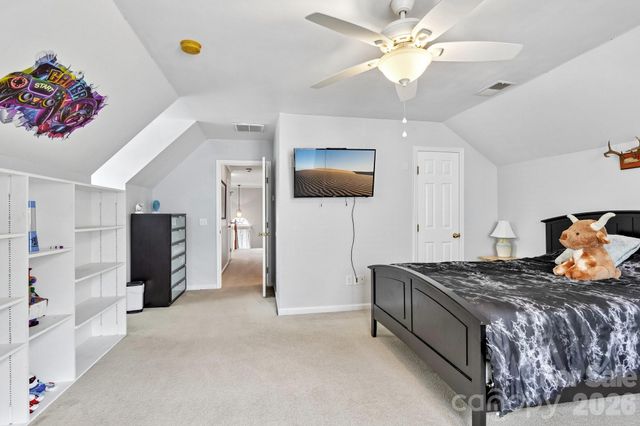 1038 Pepperwood Place, Lake Wylie, SC 29710