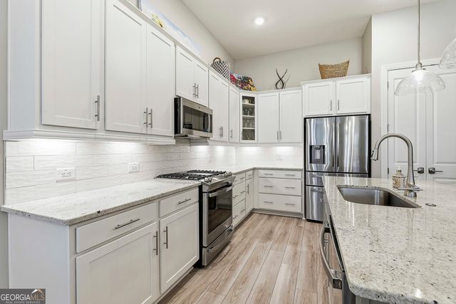 502 Hazelnut Drive, Peachtree City, GA 30269
