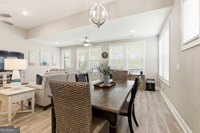502 Hazelnut Drive, Peachtree City, GA 30269