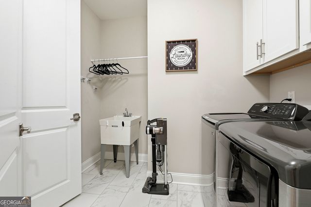 502 Hazelnut Drive, Peachtree City, GA 30269