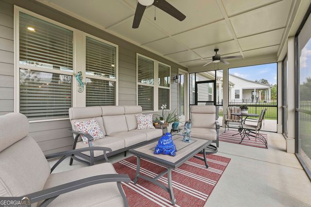 502 Hazelnut Drive, Peachtree City, GA 30269