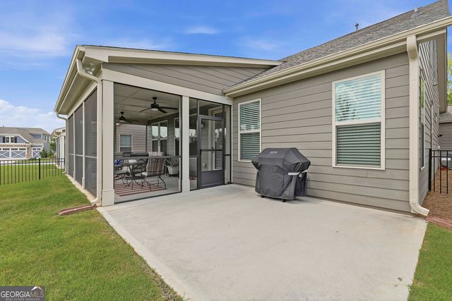 502 Hazelnut Drive, Peachtree City, GA 30269
