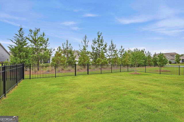 502 Hazelnut Drive, Peachtree City, GA 30269