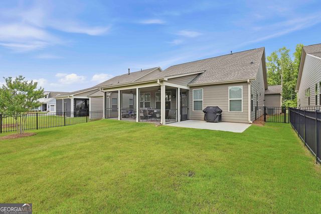 502 Hazelnut Drive, Peachtree City, GA 30269
