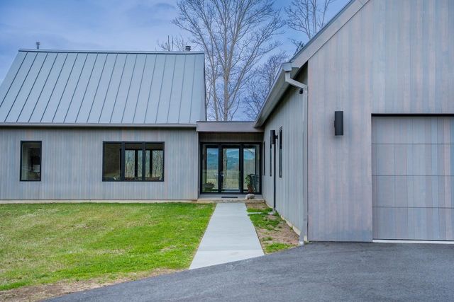24 Highview Meadows, Piermont, NH 03779