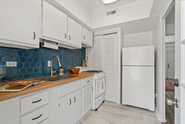 585 E PARKWAY PKY S # 34, Memphis, TN 38104