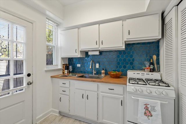 585 E PARKWAY PKY S # 34, Memphis, TN 38104