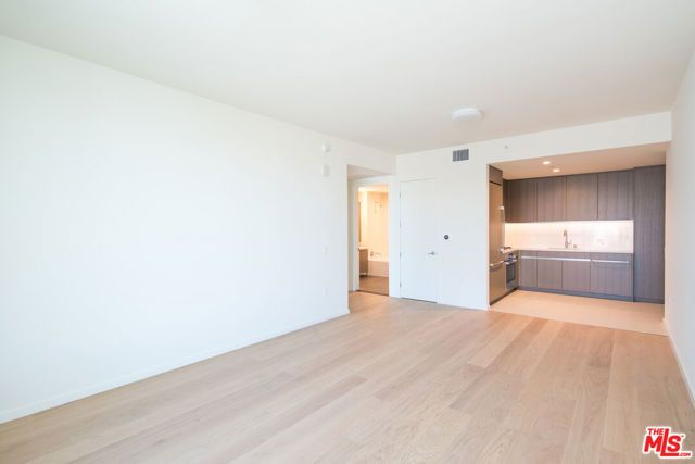 889 Francisco Street 3310, Los Angeles, CA 90017
