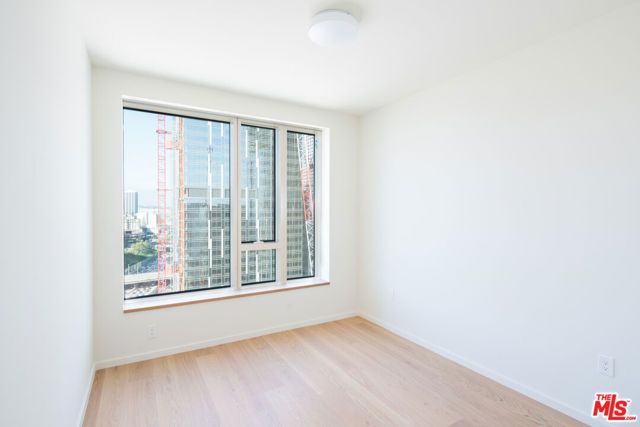 889 Francisco Street 3310, Los Angeles, CA 90017