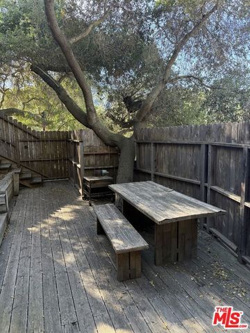 109 Muerdago Road, Topanga (los Angeles), CA 90290