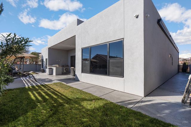 4516 Allen Court NW, Albuquerque, NM 87114